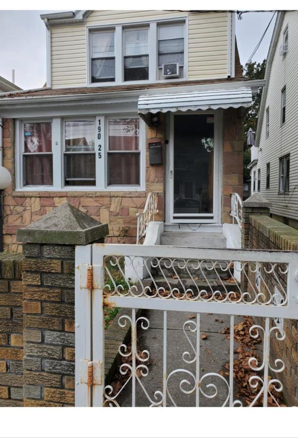 Royalbluecozy Apartment New York Exterior photo